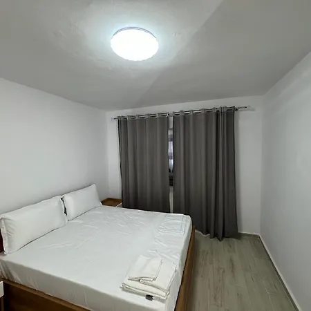 Tirana City Apartment Διαμέρισμα Τίρανα